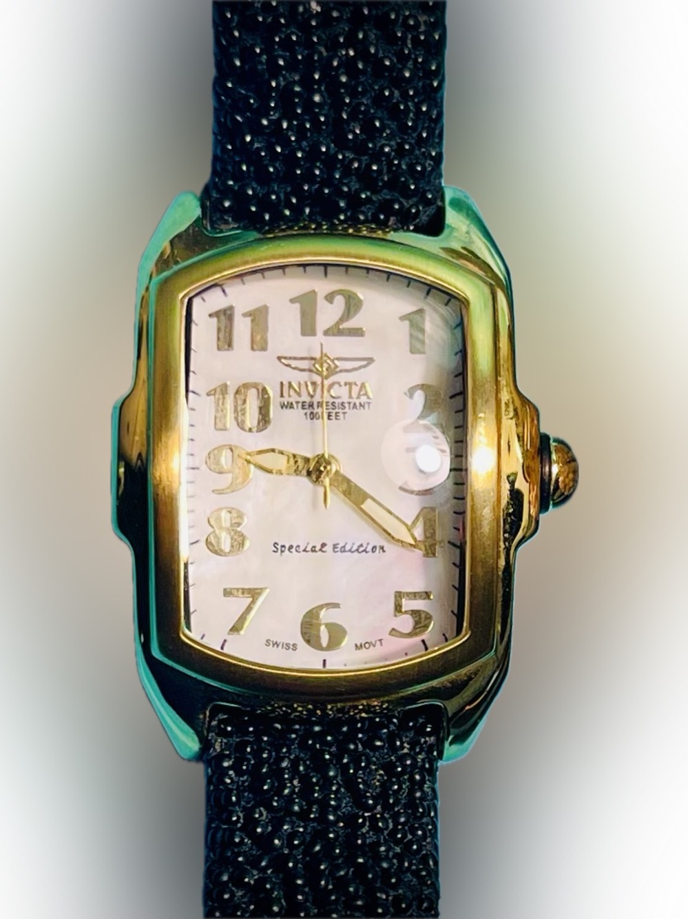 Invicta Lupah Special Edition Watch Set 5 Interchangeable Stingray Straps 4713GP